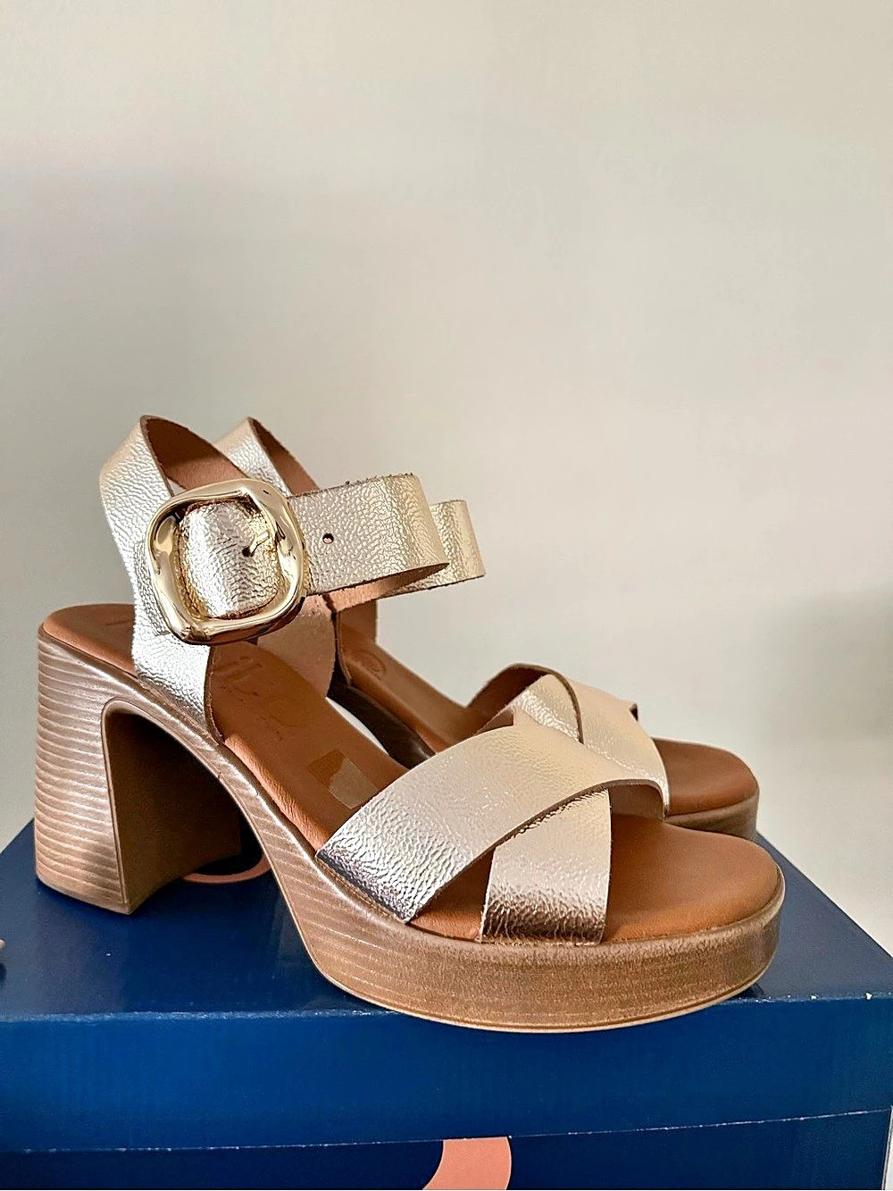 lunita 5644 Metallic Platform Heels EU 40 Like New